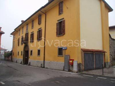 ufficio in vendita a Capriolo