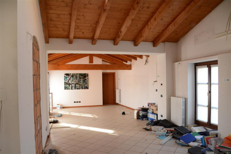 ufficio in vendita a Capriolo