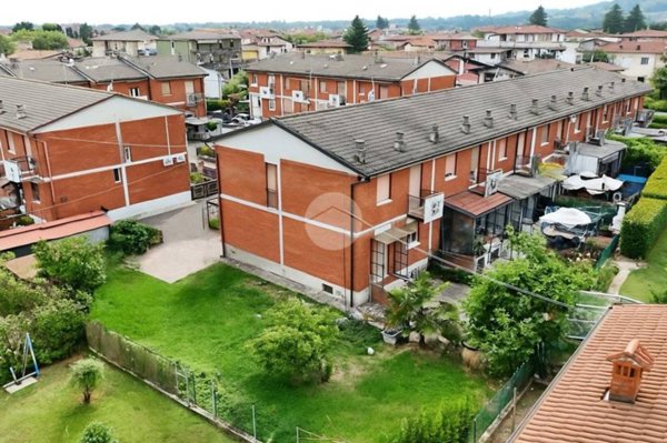 casa indipendente in vendita a Capriolo