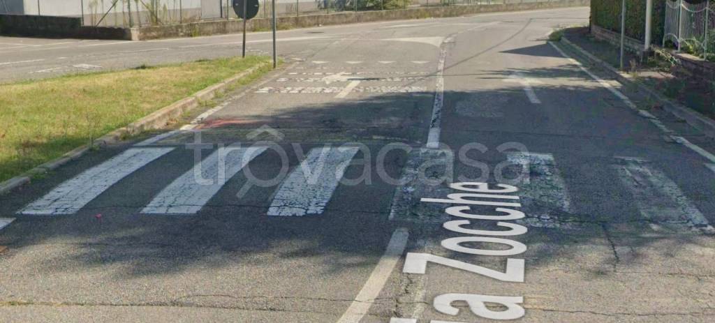 negozio in vendita a Capriolo