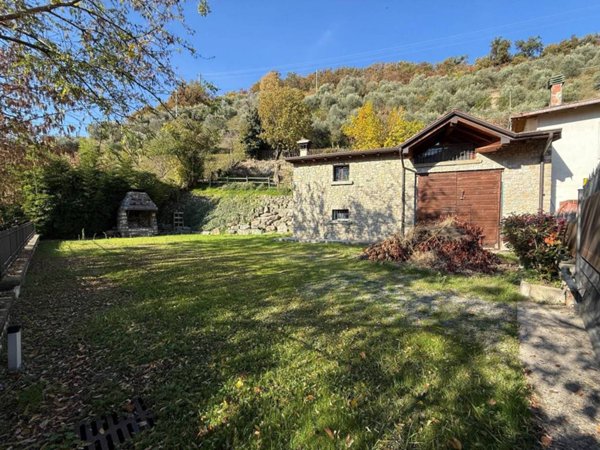 casa indipendente in vendita a Capriolo