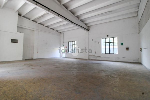 capannone in vendita a Capriolo