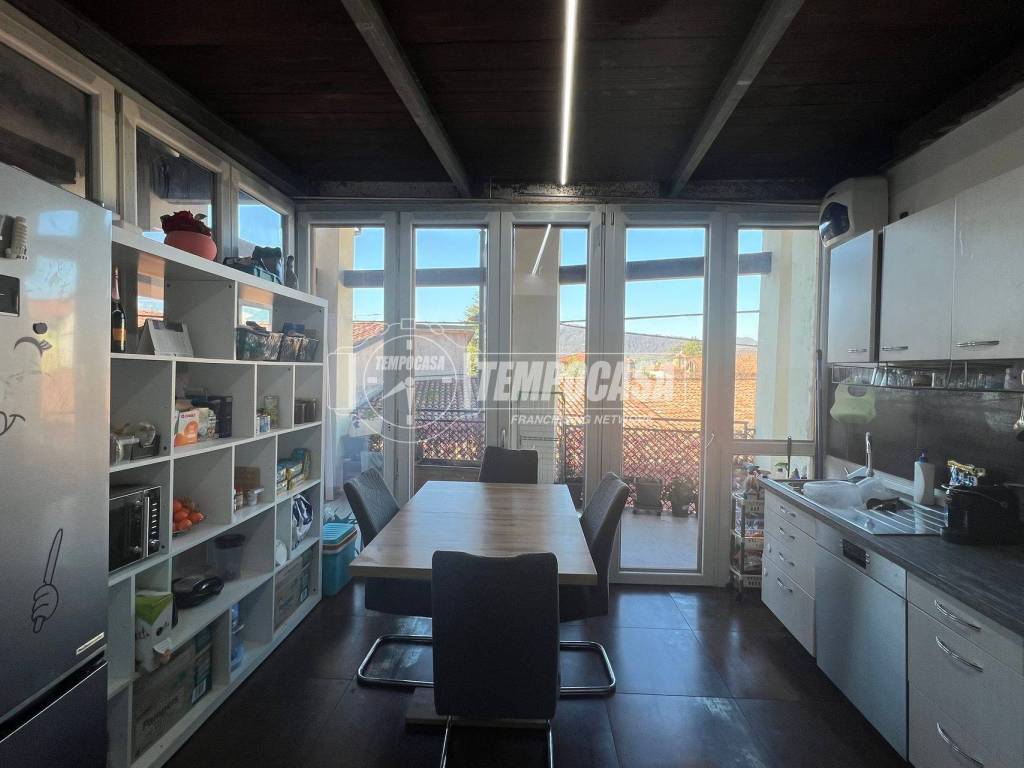 appartamento in vendita a Capriolo