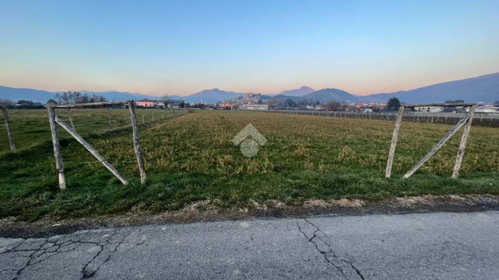 terreno agricolo in vendita a Capriolo