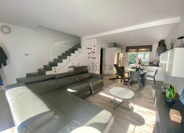 casa indipendente in vendita a Capriolo