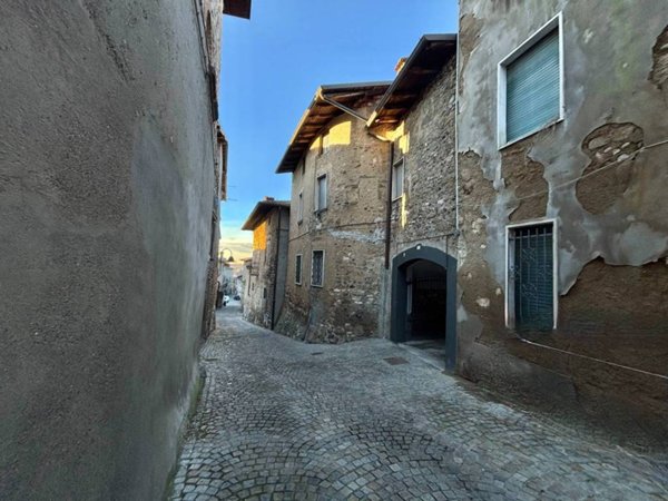 casa indipendente in vendita a Capriolo