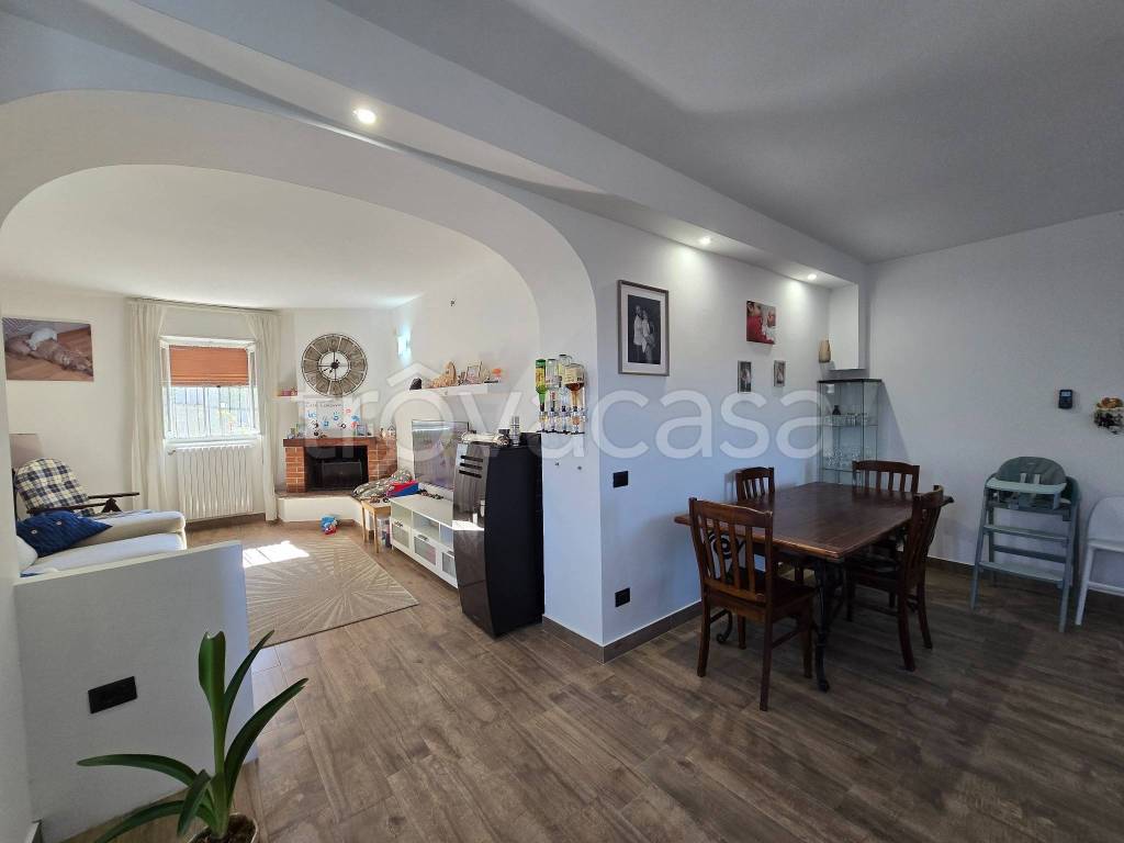 appartamento in vendita a Capriolo