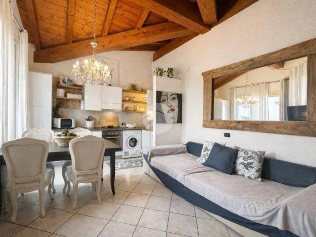 appartamento in vendita a Capriolo