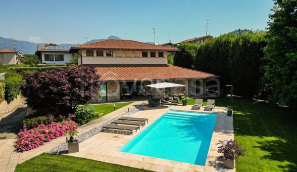 casa indipendente in vendita a Capriolo