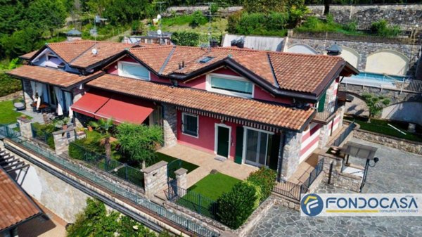 casa indipendente in vendita a Capriolo