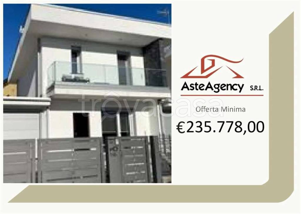 casa indipendente in vendita a Capriolo