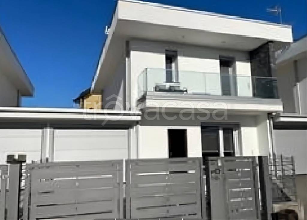 casa indipendente in vendita a Capriolo