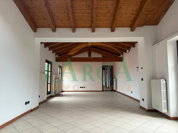 appartamento in vendita a Capriolo