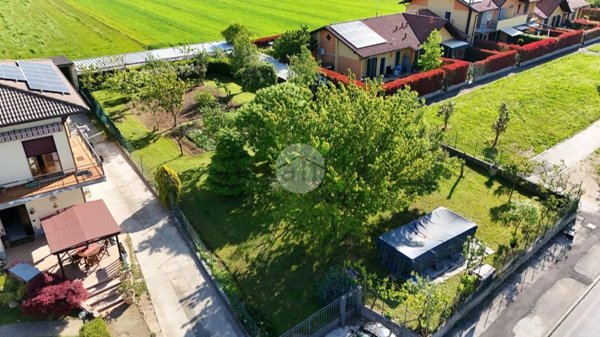 terreno in vendita a Capriolo