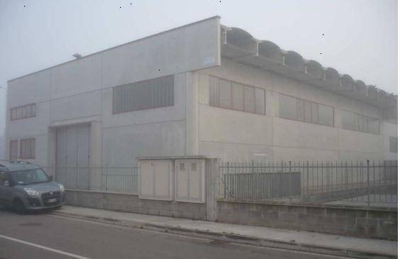 locale commerciale in vendita a Carpenedolo