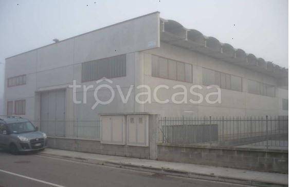 locale commerciale in vendita a Carpenedolo in zona Cornali