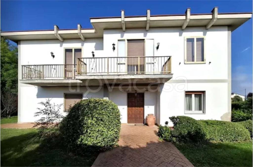 casa indipendente in vendita a Carpenedolo