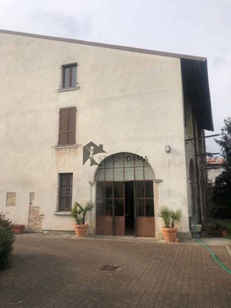 casa indipendente in vendita a Carpenedolo