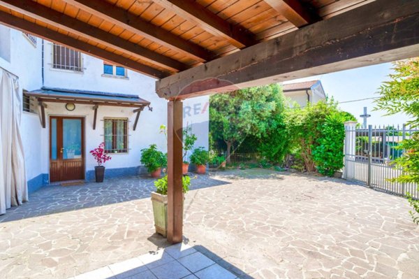 casa indipendente in vendita a Carpenedolo