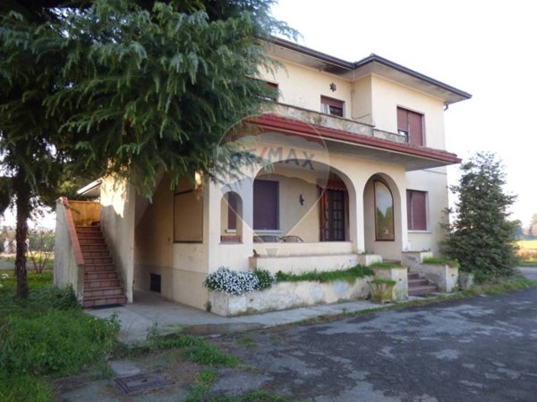 casa indipendente in vendita a Carpenedolo