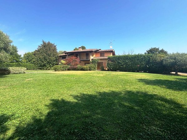 casa indipendente in vendita a Carpenedolo
