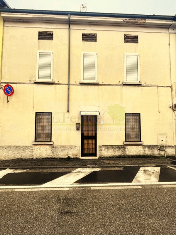 casa indipendente in vendita a Carpenedolo