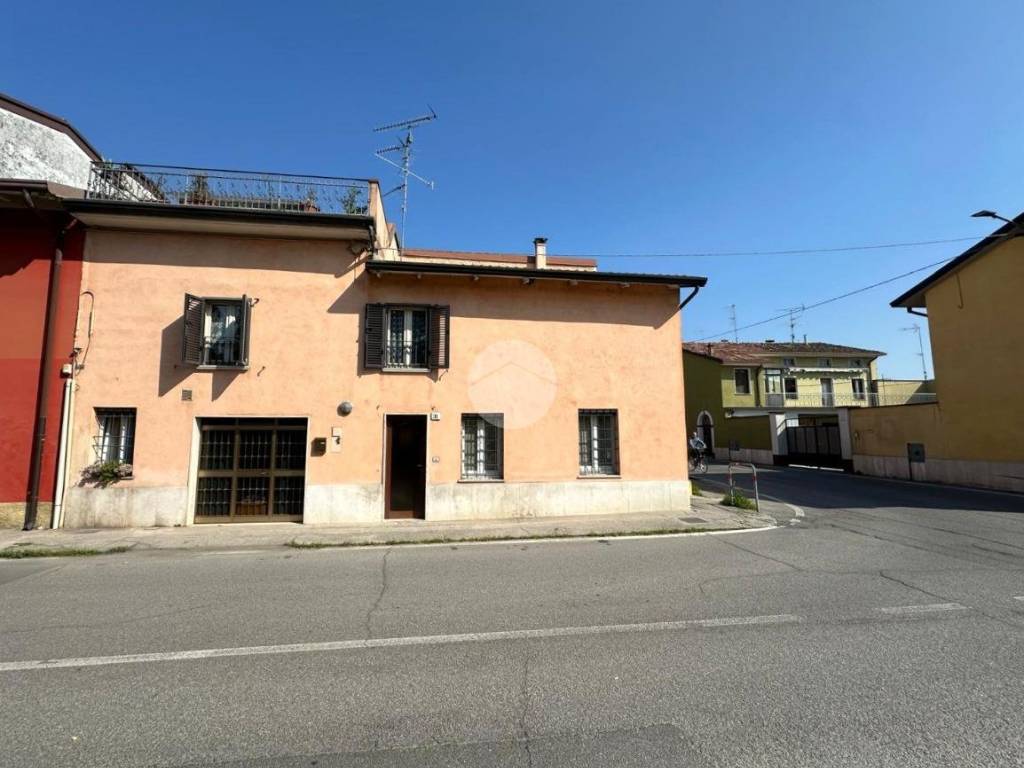 casa indipendente in vendita a Carpenedolo in zona Livelli