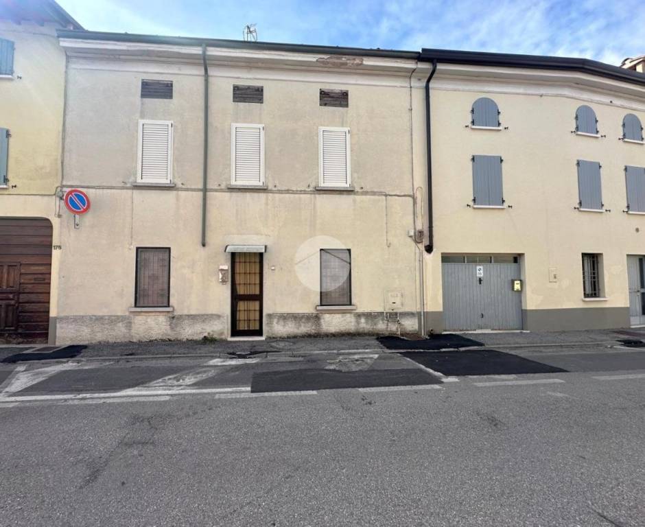 casa indipendente in vendita a Carpenedolo in zona Livelli