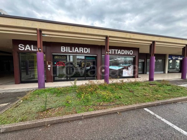negozio in vendita a Carpenedolo