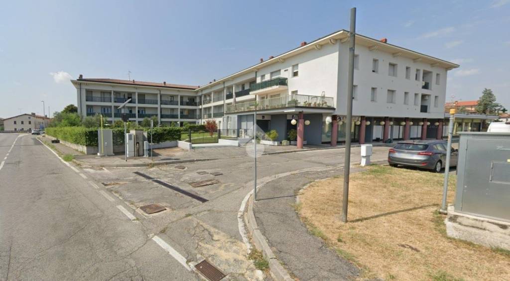 locale commerciale in vendita a Carpenedolo in zona Lametta