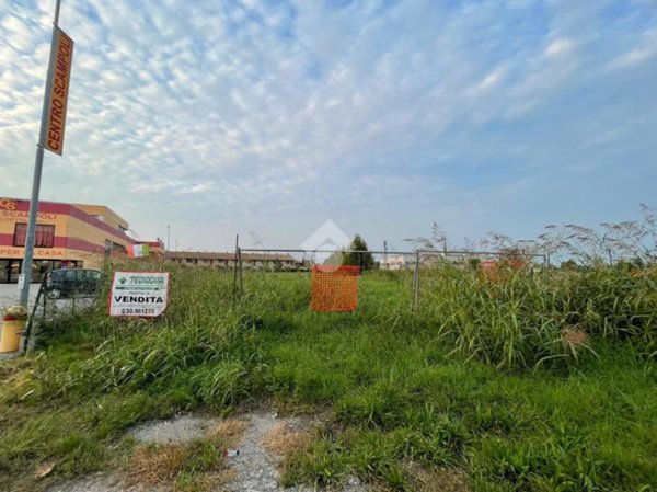 terreno edificabile in vendita a Carpenedolo in zona Livelli