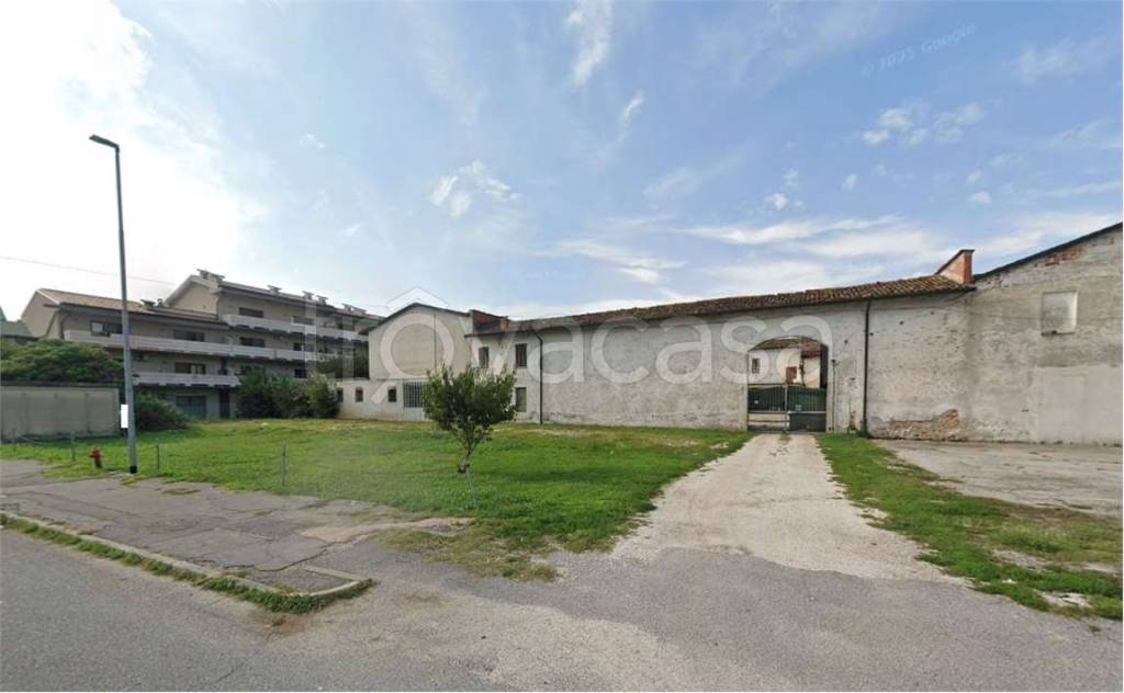 casa indipendente in vendita a Carpenedolo