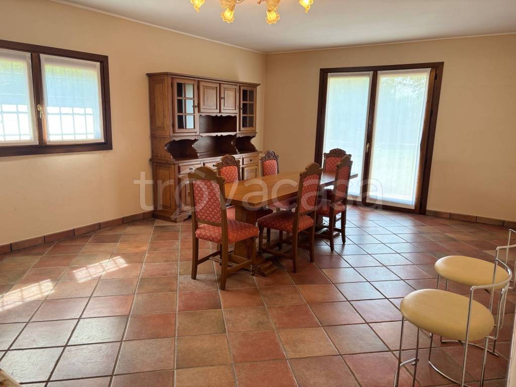 casa indipendente in vendita a Carpenedolo