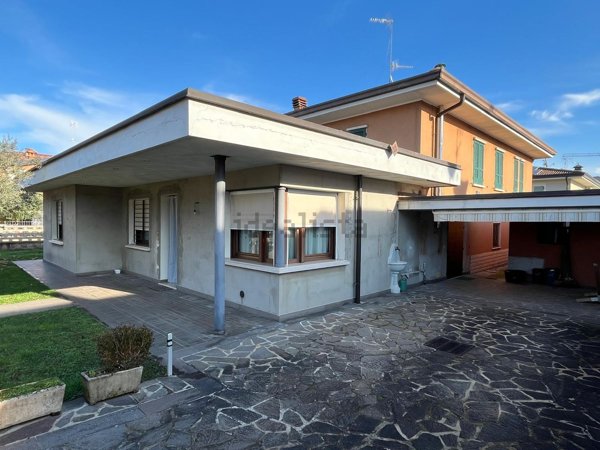 casa indipendente in vendita a Carpenedolo