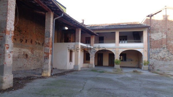 casale in vendita a Carpenedolo