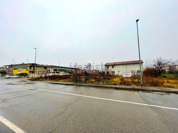 terreno edificabile in vendita a Carpenedolo