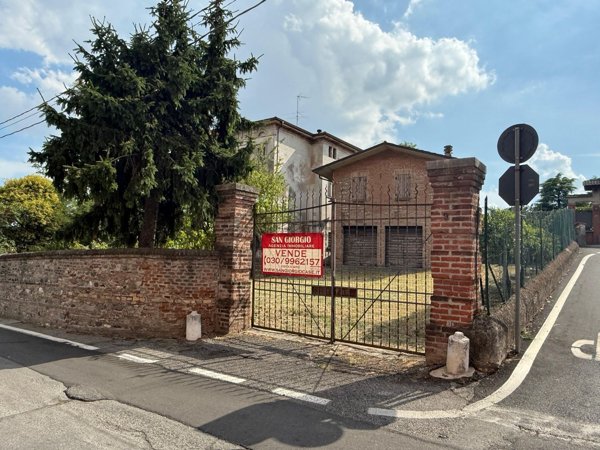 casa indipendente in vendita a Carpenedolo in zona Livelli