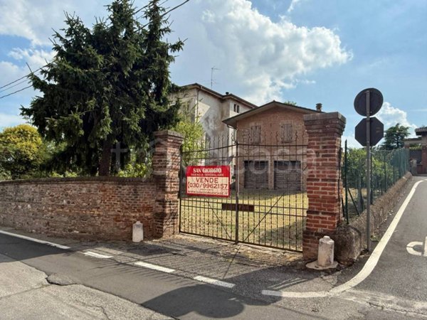 casa indipendente in vendita a Carpenedolo in zona Livelli