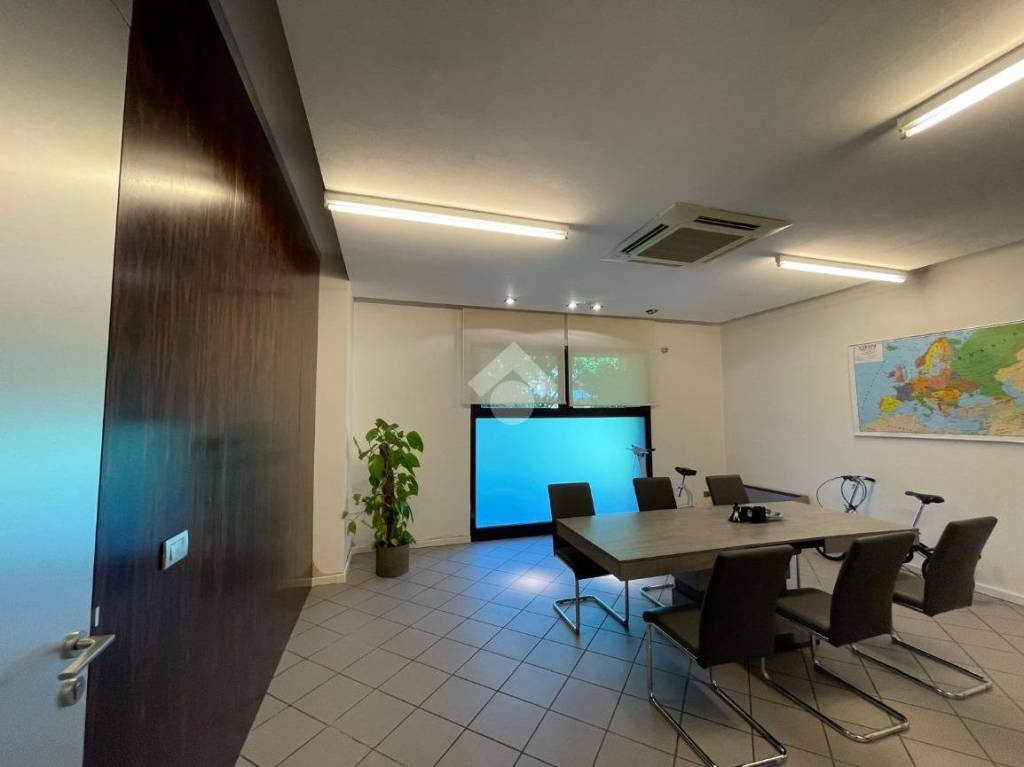 ufficio in vendita a Carpenedolo