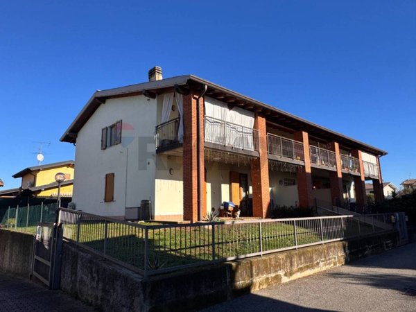 appartamento in vendita a Carpenedolo in zona Lametta