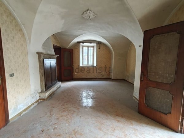 esavano in vendita a Carpenedolo