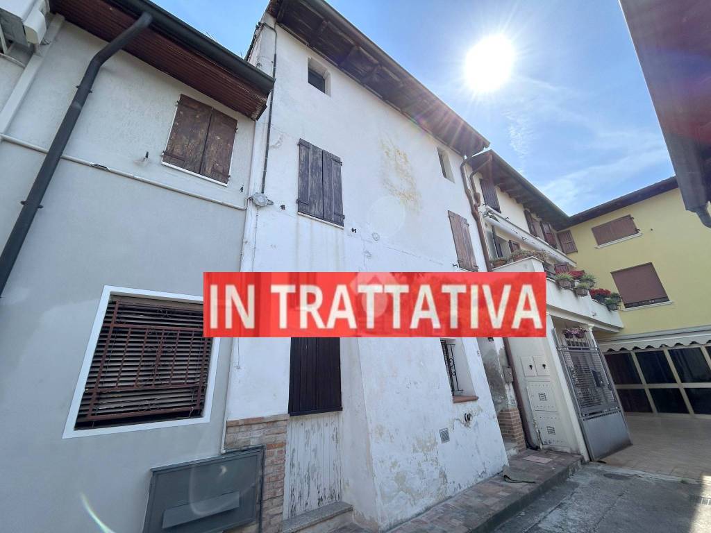 appartamento in vendita a Carpenedolo in zona Lametta