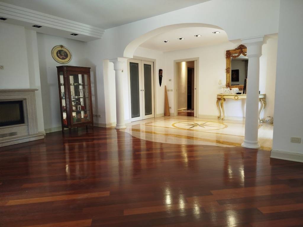 casa indipendente in vendita a Carpenedolo