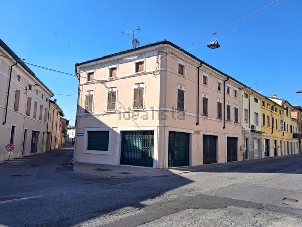 appartamento in vendita a Carpenedolo in zona Lametta