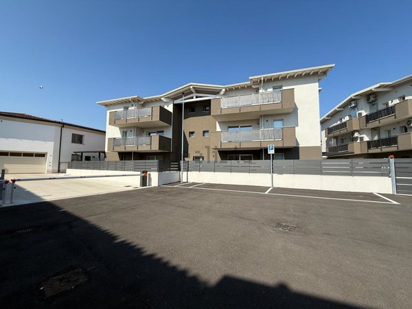 appartamento in vendita a Carpenedolo in zona Lametta