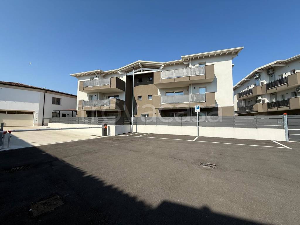 appartamento in vendita a Carpenedolo in zona Lametta