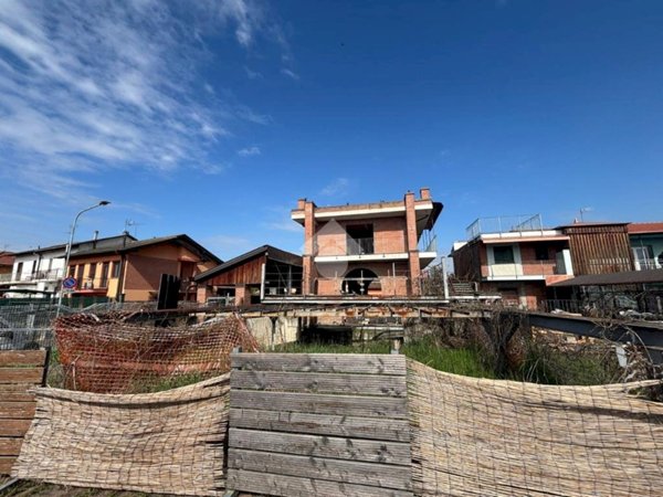 casa indipendente in vendita a Castagnole Piemonte