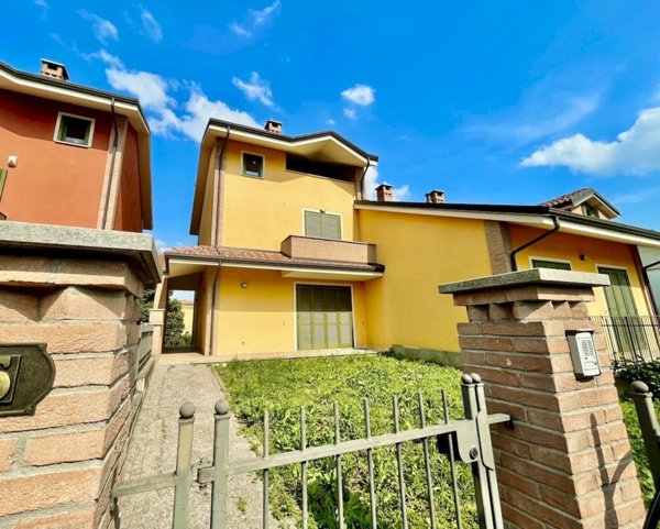 casa indipendente in vendita a Castagnole Piemonte