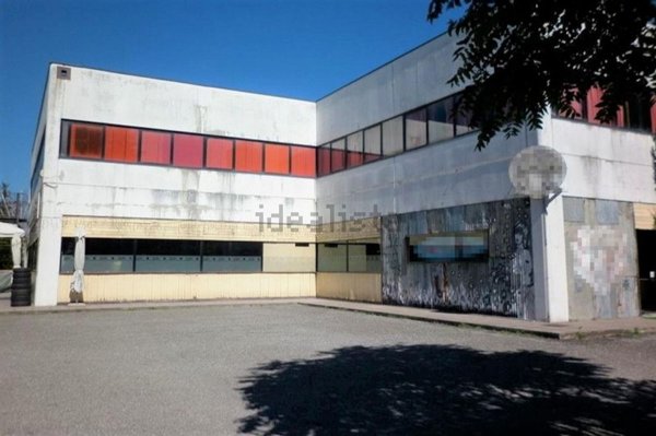 locale commerciale in vendita a Castegnato