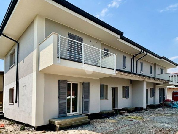 casa indipendente in vendita a Castegnato